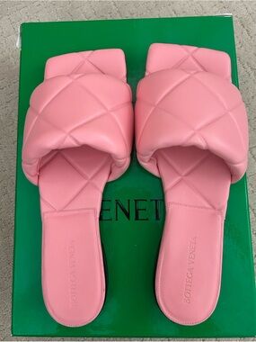 Bottega Veneta Lido Padded Pink Sandals